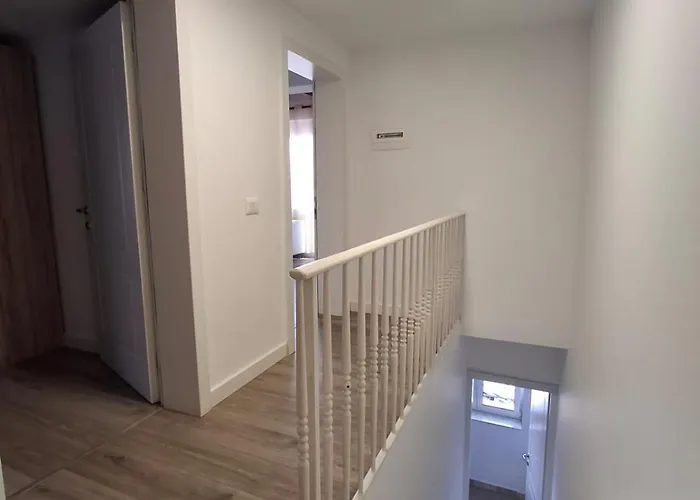 Lejlighed New Fabulous Attic - Modern And Stylish *