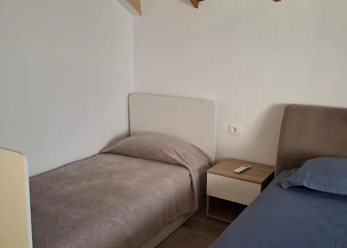 New Fabulous Attic - Modern And Stylish Διαμέρισμα *