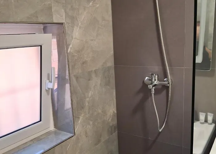 Διαμέρισμα New Fabulous Attic - Modern And Stylish *