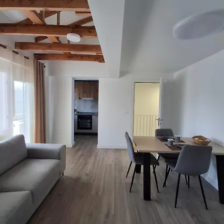 New Fabulous Attic - Modern And Stylish Apartment