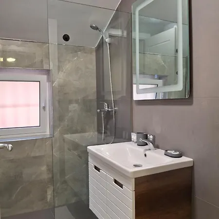 New Fabulous Attic - Modern And Stylish Tirana