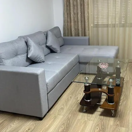 Daire New Fabulous Attic - Modern And Stylish Tiran
